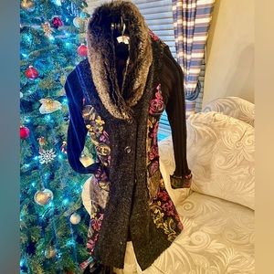 Kamana Womens Long Open Style Fur Embroidered Cardigan Sweater Size M